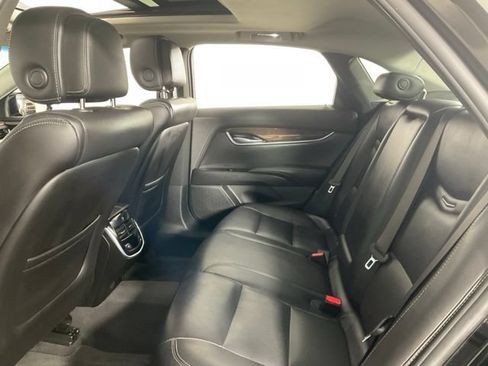 Used 2014 Cadillac XTS Luxury AWD/4WD image 27