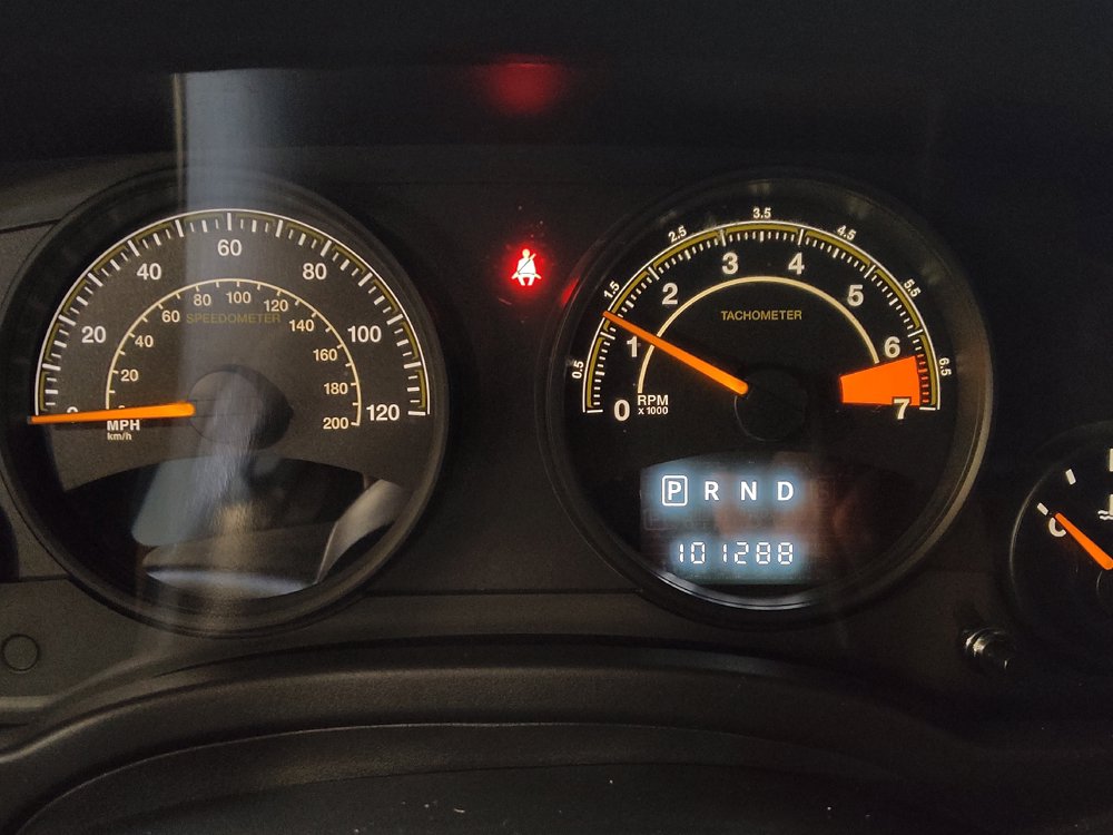 Used 2016 Jeep Patriot Sport w/ Power Value Group FWD image 23