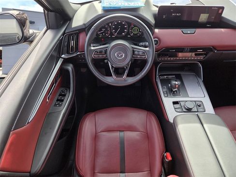 Used 2025 MAZDA CX-70 3.3 Turbo S w/ Premium Package image 8