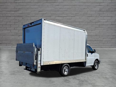 Used 2023 Chevrolet Express 3500 RWD image 12