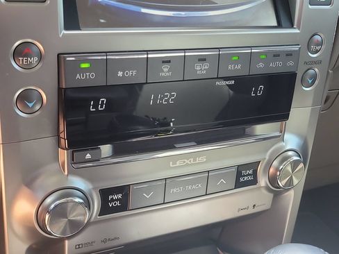 Used 2019 Lexus GX 460 Premium AWD/4WD image 24