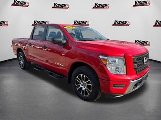 Used 2024 Nissan Titan SV w/ Accessory Utility Package AWD/4WD video 3