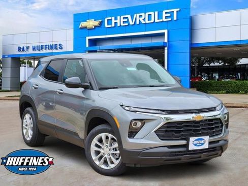 New 2026 Chevrolet TrailBlazer LS w/ LS Convenience Package FWD image 1