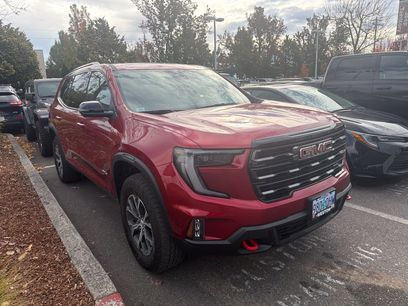Used 2025 GMC Acadia AT4