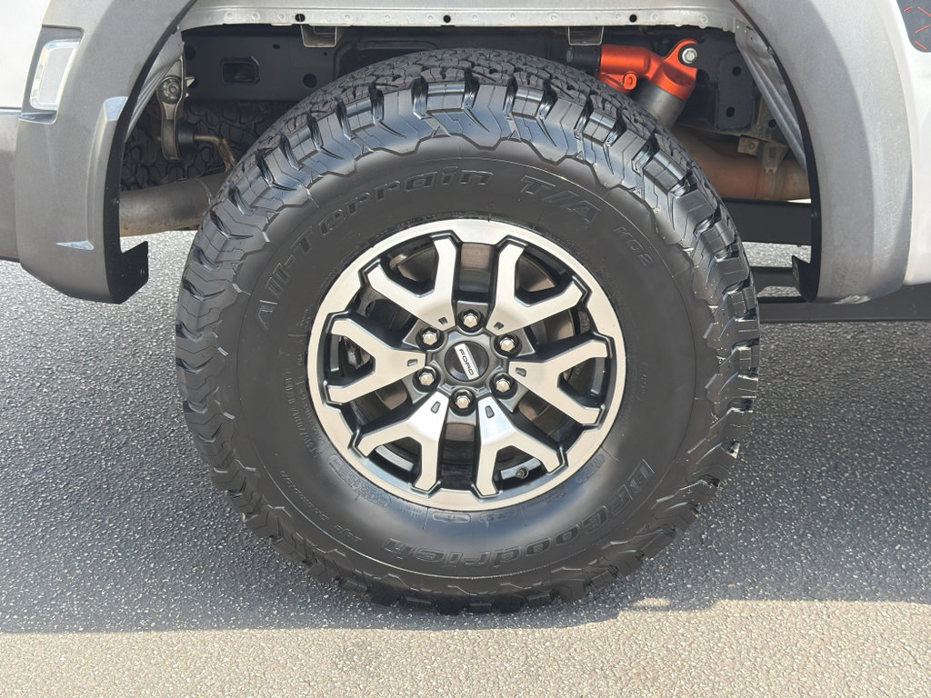 Used 2022 Ford F150 Raptor w/ Equipment Group 801A High AWD/4WD image 36