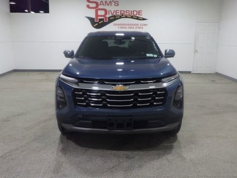 Used 2025 Chevrolet Equinox LT w/ Safety and Technology Package AWD/4WD image 6
