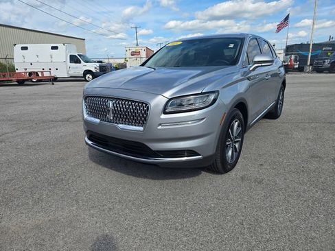 Used 2021 Lincoln Nautilus AWD image 7