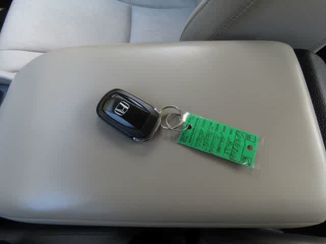 Used 2023 Honda Accord EX image 24