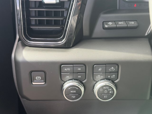 Used 2025 GMC Sierra 1500 AT4X AWD/4WD image 32