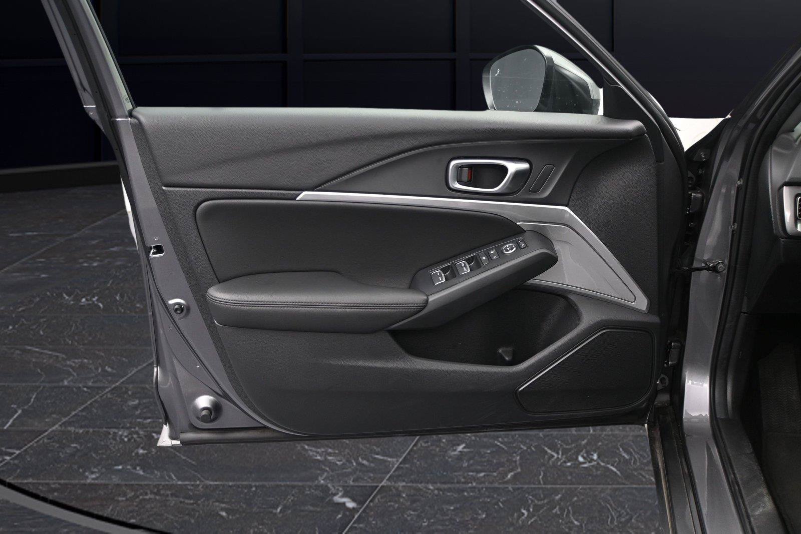 Certified 2024 Acura Integra FWD image 8