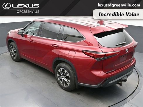Used 2021 Toyota Highlander XLE image 49