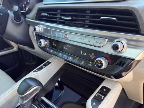 Certified 2022 Kia Telluride EX w/ EX Premium Package FWD image 31