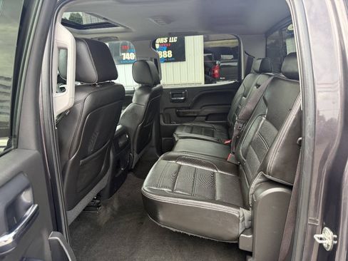 Used 2015 GMC Sierra 1500 Denali w/ Driver Alert Package AWD/4WD image 10
