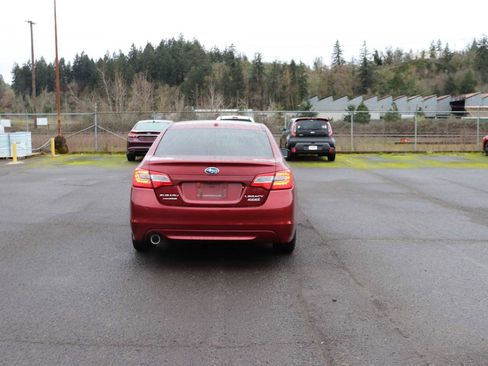 Used 2015 Subaru Legacy 2.5i Premium image 9