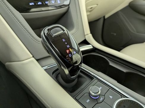 Certified 2024 Cadillac XT5 Premium Luxury AWD/4WD image 20