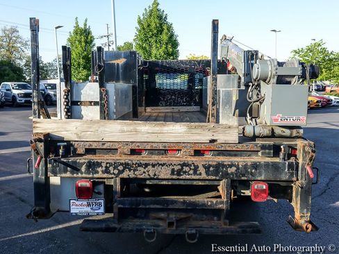 Used 2019 Ford F550 2WD Regular Cab Super Duty image 8