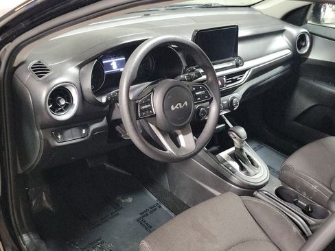 Used 2023 Kia Forte LXS image 17