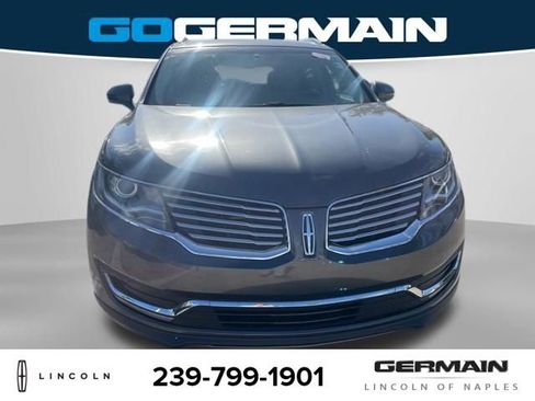 Used 2017 Lincoln MKX Select w/ Select Plus Package FWD image 10