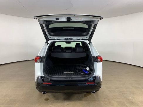 Used 2023 Toyota RAV4 XSE w/ Weather Package image 12