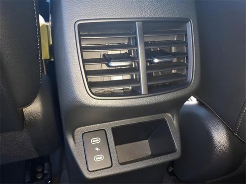 New 2026 Kia Seltos S image 23