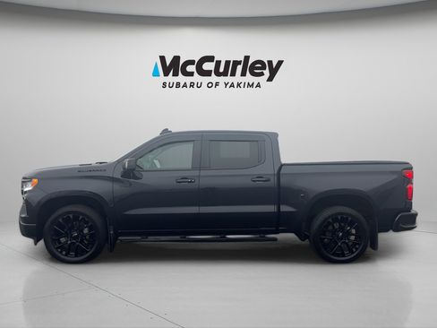 Used 2023 Chevrolet Silverado 1500 RST w/ Convenience Package II image 2