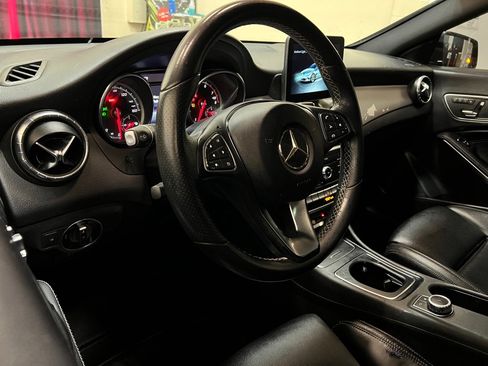 Used 2018 Mercedes-Benz CLA 250 4MATIC image 12