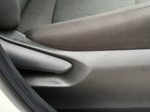 Used 2024 Toyota RAV4 XLE image 30