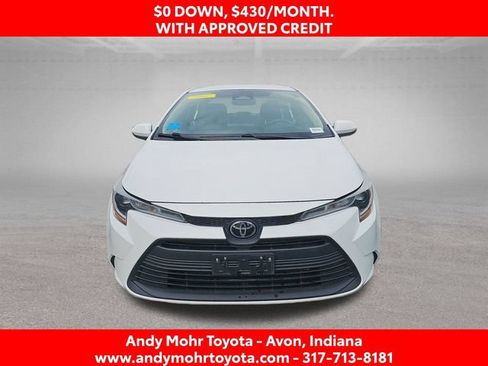 Used 2023 Toyota Corolla LE FWD image 3