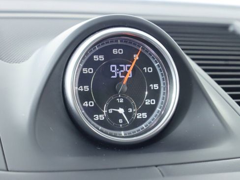 Used 2017 Porsche Macan S image 19