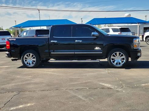 Used 2015 Chevrolet Silverado 1500 High Country w/ High Country Premium Package AWD/4WD image 5