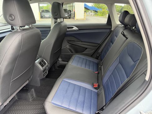 New 2026 Volkswagen Taos SEL AWD/4WD image 27