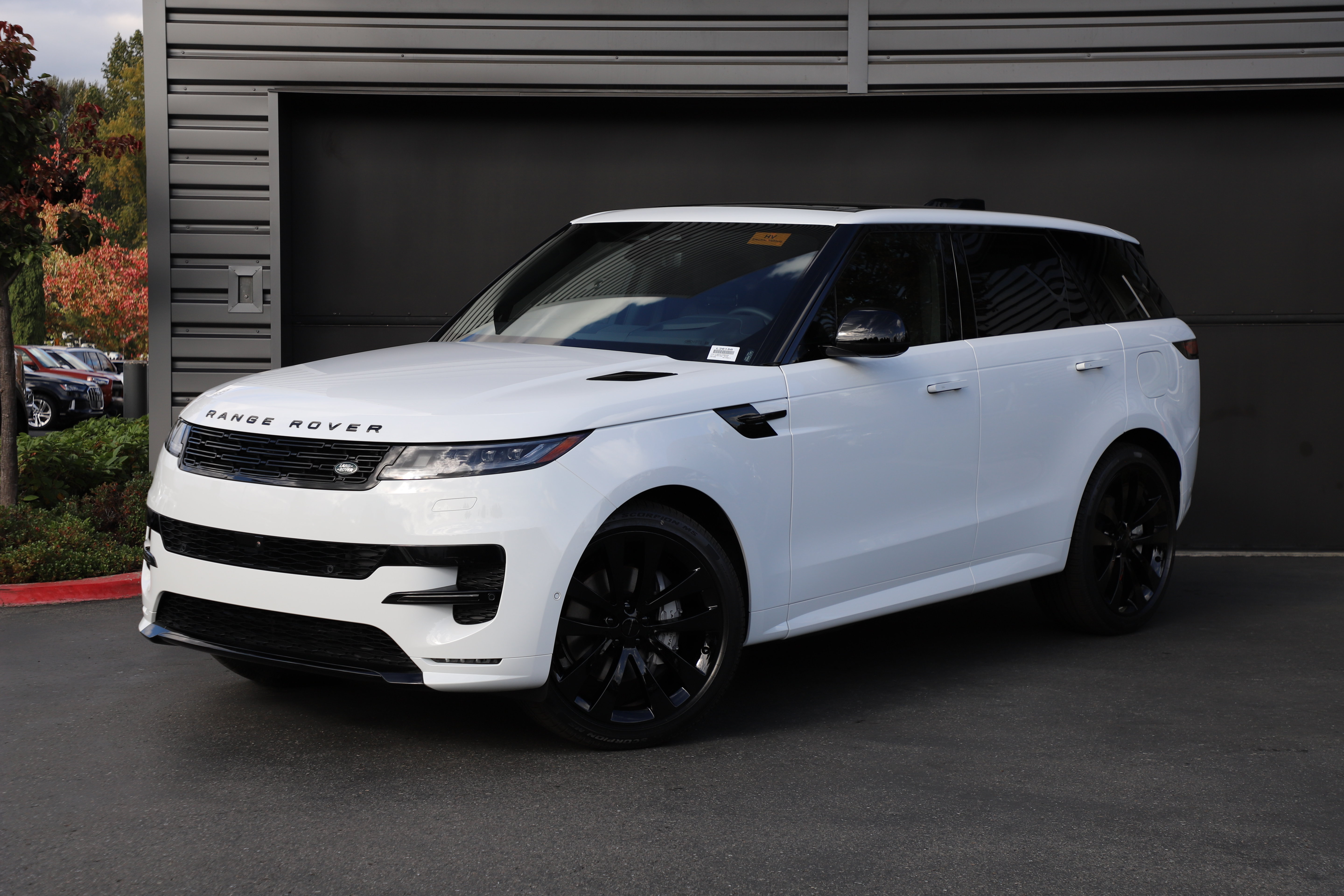 New 2026 Land Rover Range Rover Sport Dynamic SE AWD/4WD image 1