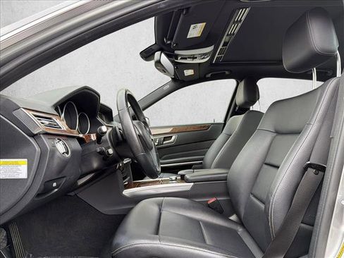 Used 2014 Mercedes-Benz E 350 Sedan image 11