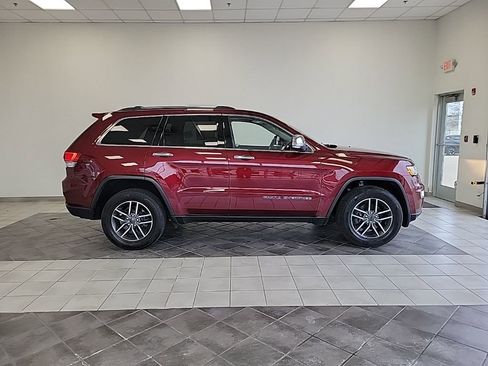 Used 2020 Jeep Grand Cherokee Limited image 5