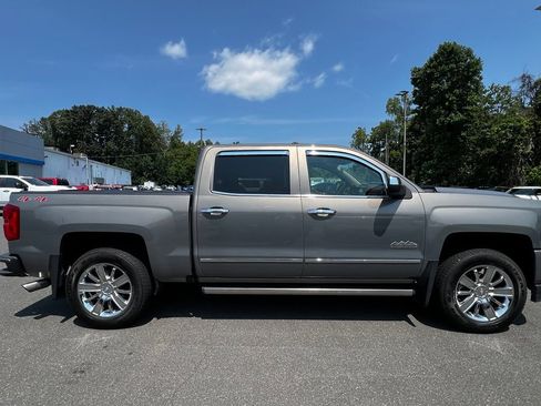 Used 2017 Chevrolet Silverado 1500 High Country AWD/4WD image 4