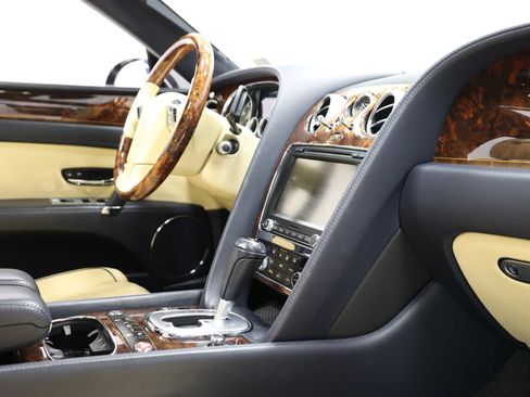Used 2015 Bentley Flying Spur V8 AWD/4WD image 95