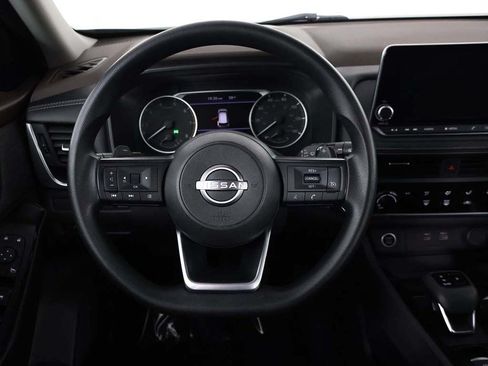 Used 2023 Nissan Rogue S AWD/4WD image 33