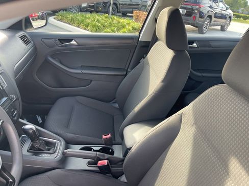Used 2016 Volkswagen Jetta S FWD image 15