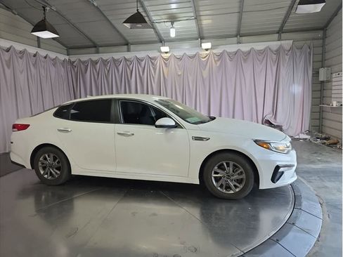 Used 2019 Kia Optima LX image 7