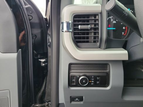 New 2026 Ford F250 XL w/ XL Off-Road Package image 22