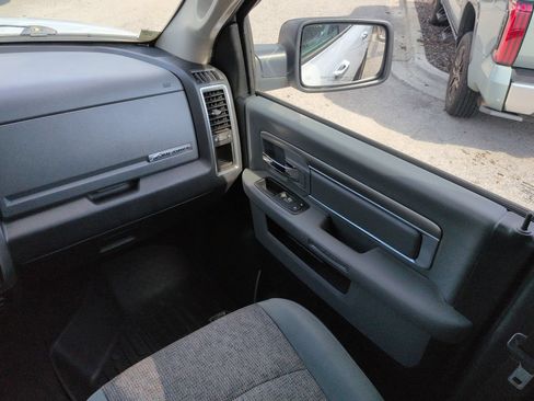 Used 2018 RAM 1500 Big Horn AWD/4WD image 17