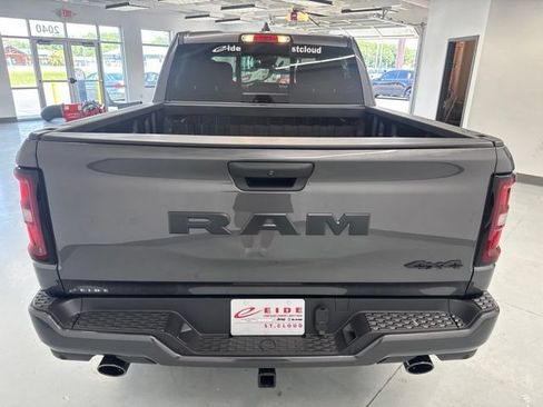 New 2026 RAM 1500 Express AWD/4WD image 7