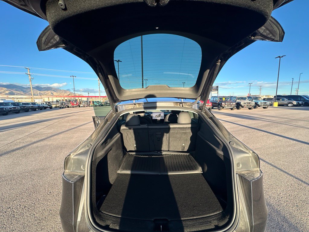 Used 2026 Tesla Model Y Long Range AWD/4WD image 13