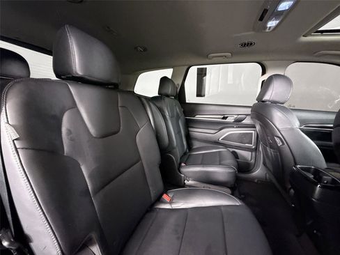 Used 2023 Kia Telluride S w/ S Sunroof Package FWD image 40