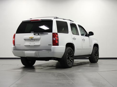 Used 2012 Chevrolet Tahoe LTZ AWD/4WD image 4