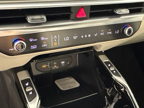 New 2026 Kia Sorento SX Prestige AWD/4WD image 42