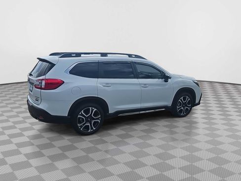 Used 2024 Subaru Ascent Limited w/ Technology Package AWD/4WD image 8