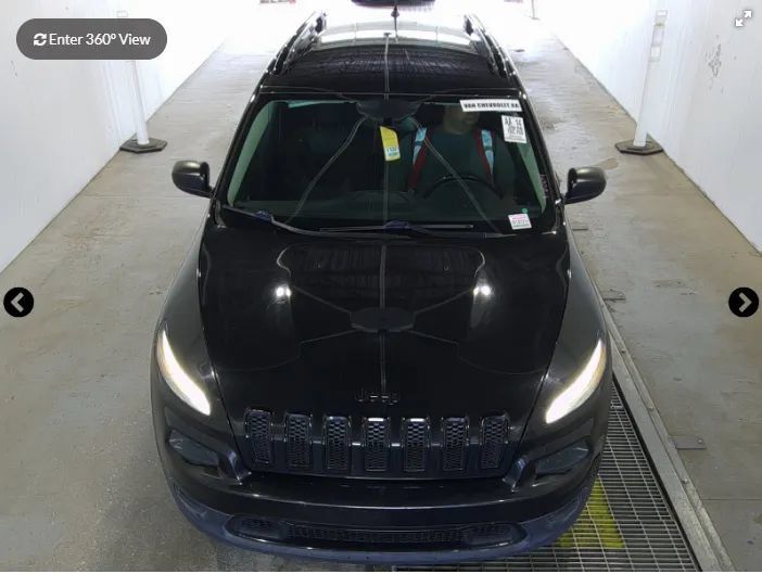 Used 2016 Jeep Cherokee Sport FWD image 4