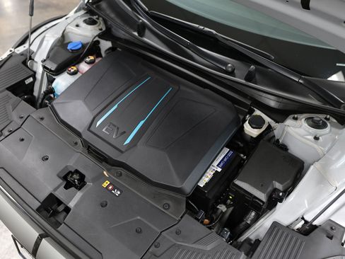 Used 2023 Hyundai Ioniq 5 SEL image 58