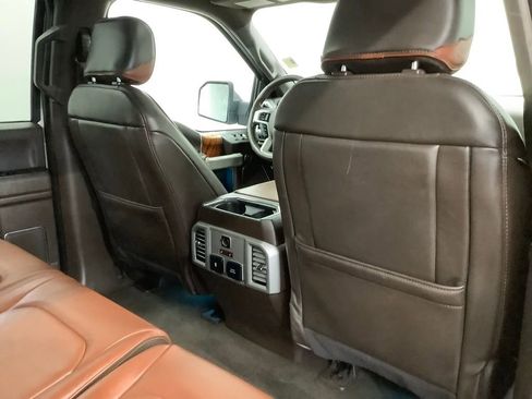 Used 2019 Ford F150 King Ranch w/ Equipment Group 601A Luxury AWD/4WD image 33